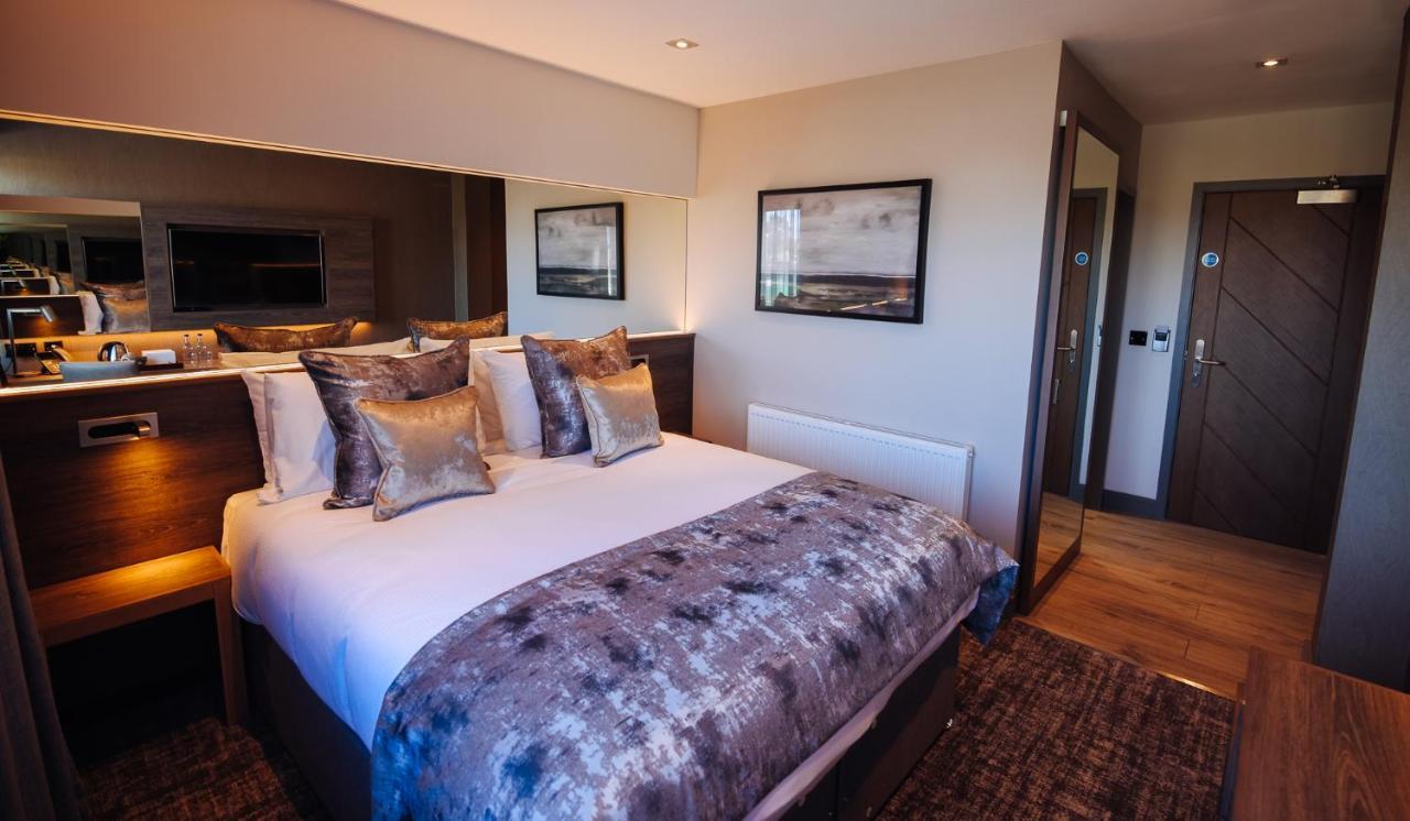 The Redhurst Hotel Glasgow Giffnock Exterior photo